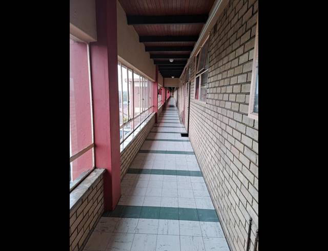 2 BEDROOM APARTMENT FOR SALE IN SYMHURST